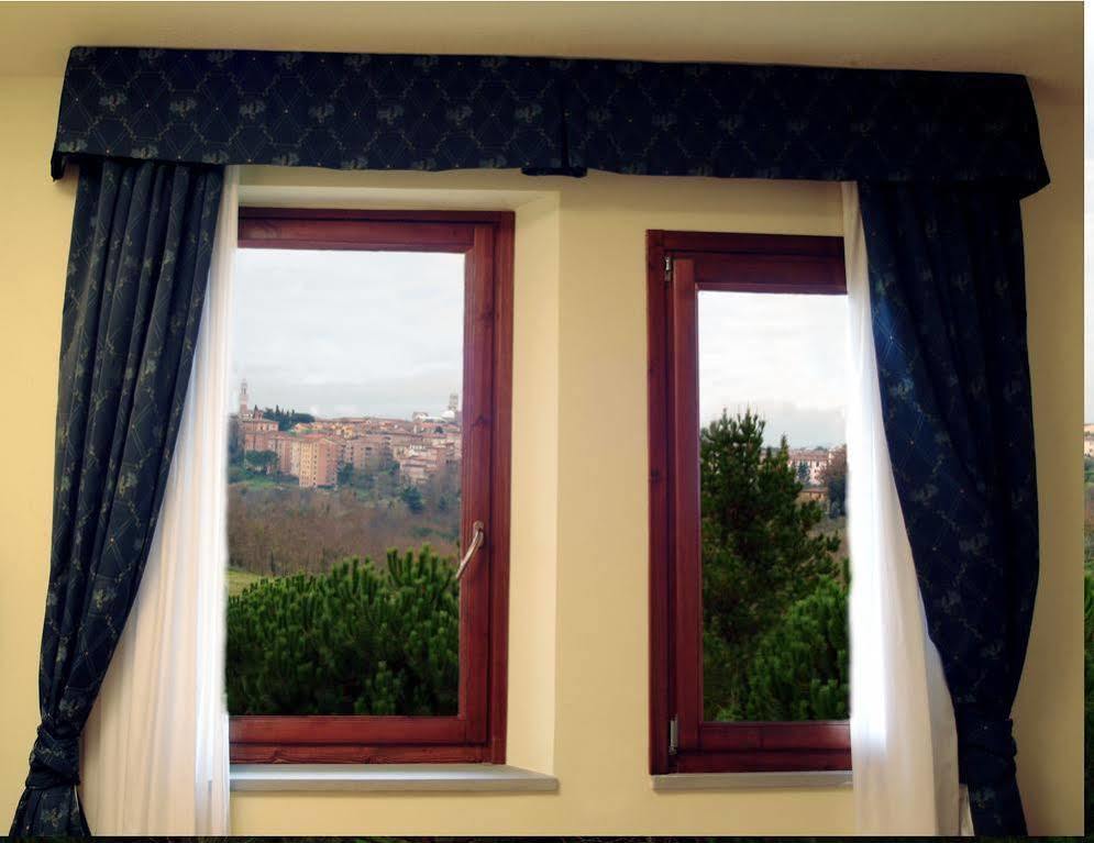 Hotel Ristorante Piccolo Chianti Siena Exteriér fotografie